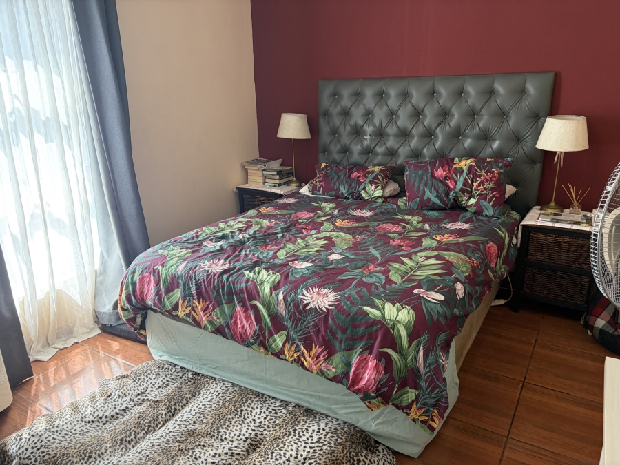 3 Bedroom Property for Sale in Table View Western Cape